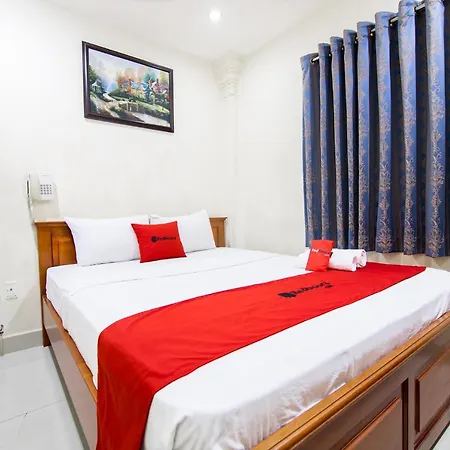 Reddoorz Plus @ Pham Ngu Lao 2